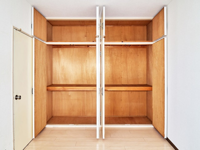 【収納】 | ハイツ北別府 | 洋室収納