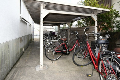 【その他共用部分】 | ハイツ北別府 | 駐輪場