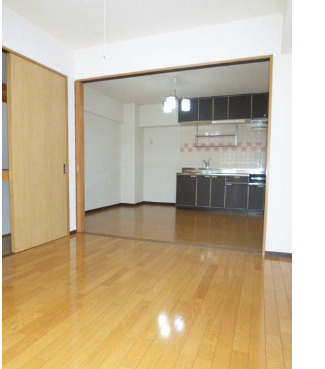 【居間・リビング】 | 鎮西ビル