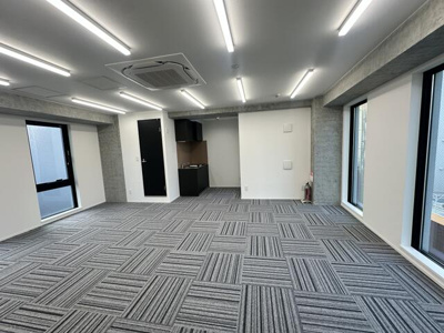  | レイフォリア人形町