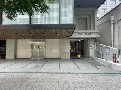 【エントランス】 | 髙島屋ＴＨビル