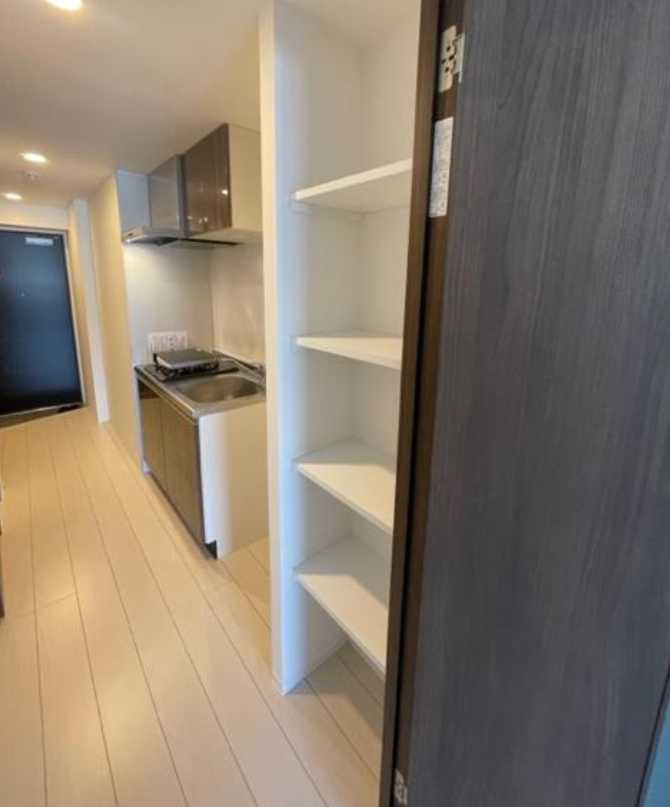 グラングレイス若林　築浅　ネット無料　管理人巡回の収納