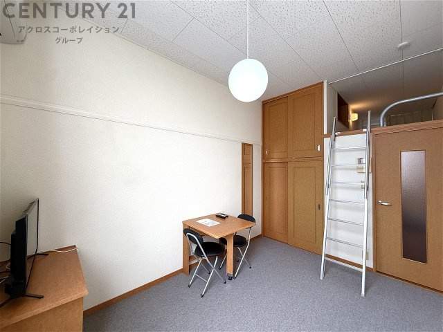 家具、ロフト付き☆