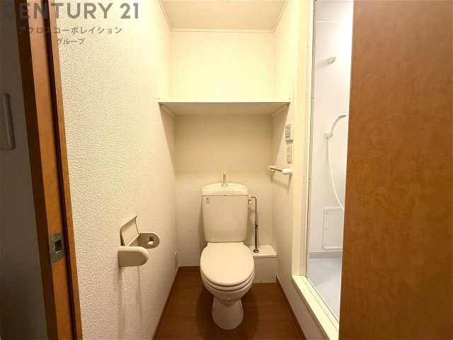 頭上に収納あります☆