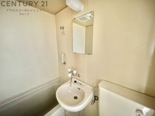 浴室内に洗面台付き！