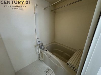 シンプルな浴室です。