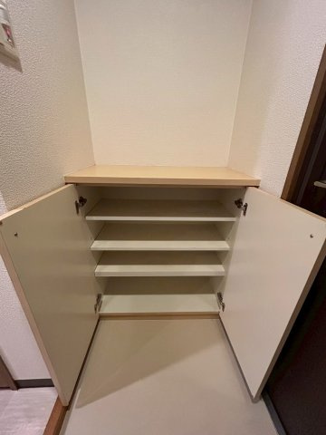 メゾンド　ラフィネの収納