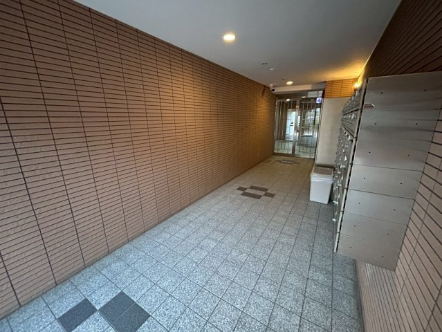 メゾンド　ラフィネのロビー