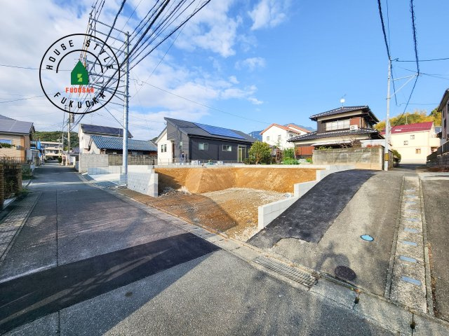 糟屋郡宇美町桜原3丁目第6-1棟（1号棟）の前面道路含む現地写真|見学の時間などお気軽にお問い合わせ下さい。