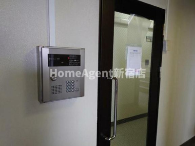 【エントランス】 | 三幸ビル