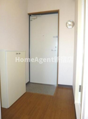 【玄関】 | 三幸ビル