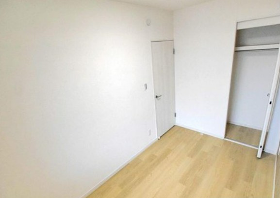 【中古マンション】リバーサイド壱番館５号棟の洋室|4.5帖洋室です☆