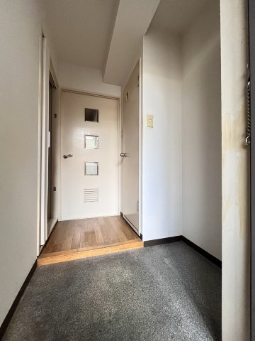 ラフォーレ住吉の玄関