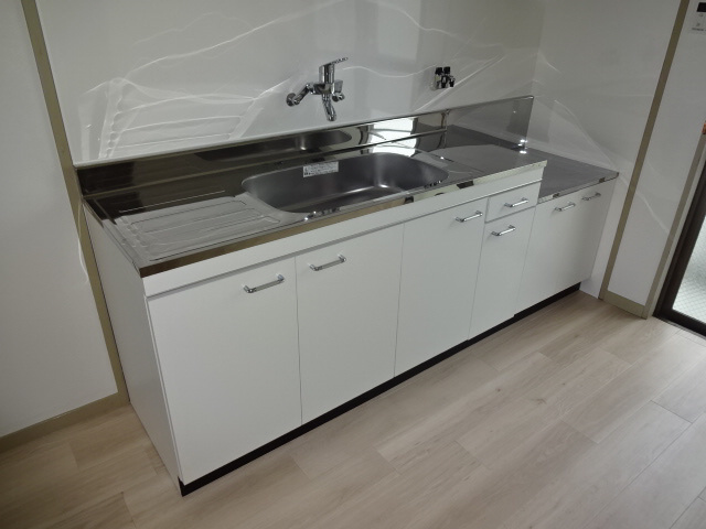 姫路市青山西２丁目の賃貸マンションのキッチン