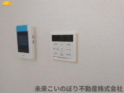 【発電・温水設備】 | LIGARE北足立郡伊奈町1号棟 | 給湯スイッチパネルでリビングからお風呂のお湯の準備ができますよ