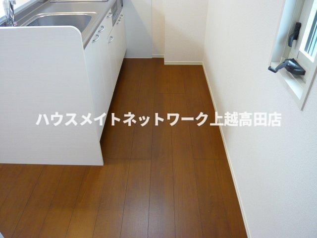 アヴニール シャトーのキッチン|キッチン（参考同型303号室室内写真）