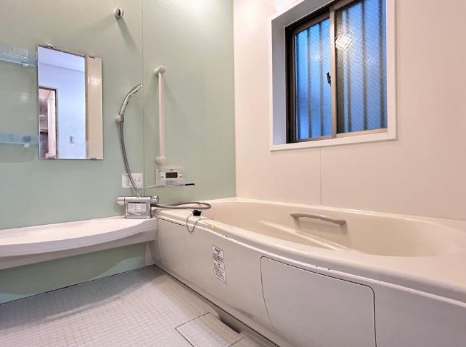 藤沢市石川５丁目　中古戸建の浴室|お風呂で日々の疲れを落としましょう