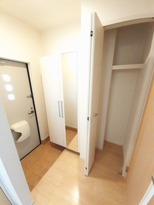 【玄関】 | ヴァンベールＢ