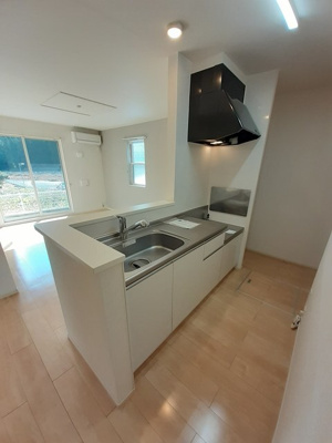 【キッチン】 | ヴァンベールＢ