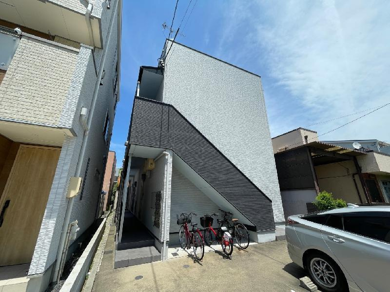 ＩＲＩＳ　Ｇａｒｄｅｎ