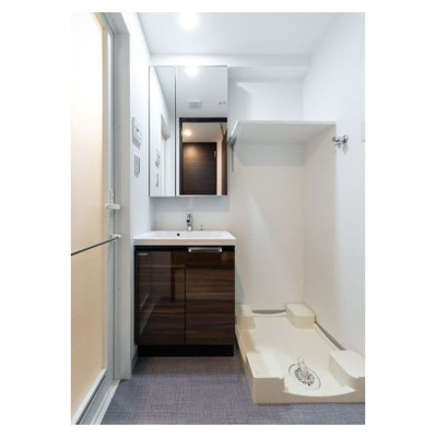 【洗面所】 | ＧＥＮＯＶＩＡ西高島平ｓｋｙｇａｒｄｅｎ | 室内洗濯機置場