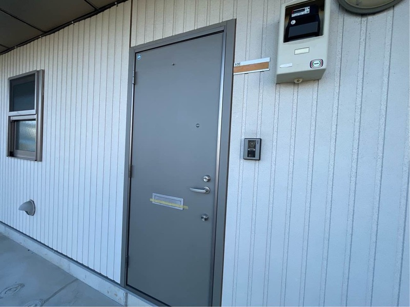 ヒラソールマルセイⅠⅡの玄関