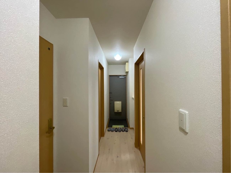 ヒラソールマルセイⅠⅡの玄関