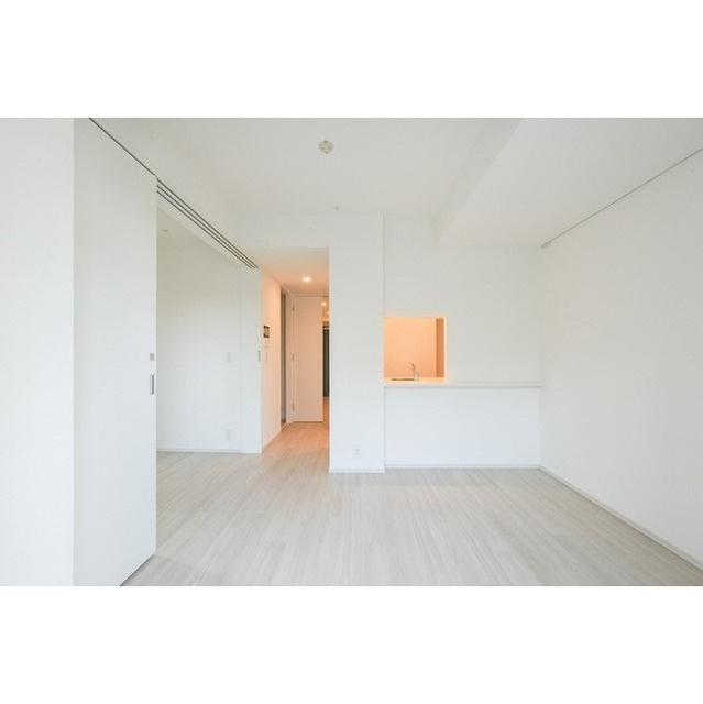 【居間・リビング】コンフォリア東上野