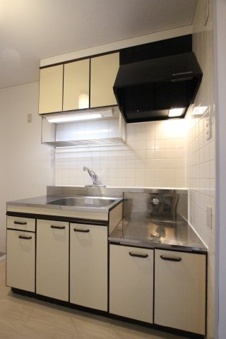 サンピア丸野のキッチン|参考写真です。現況優先。