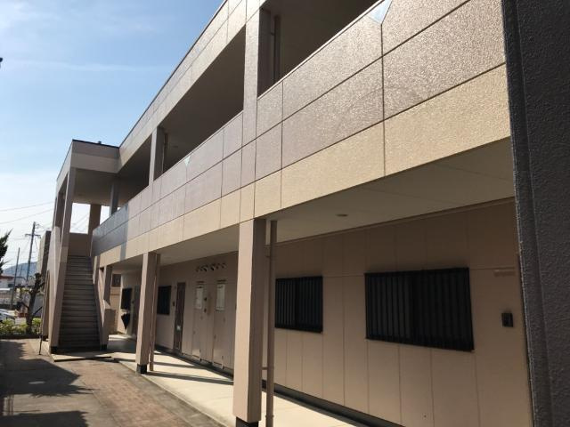 ロイヤルコーポ・サノの外観|外観写真（昼）