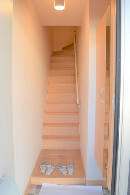 Ｋａｄｏｙａｋａｎ　E棟の玄関|シューズボックス