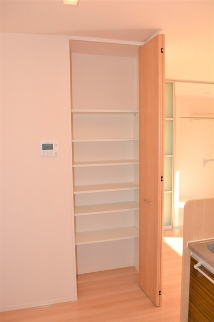 Ｋａｄｏｙａｋａｎ　E棟の収納|収納