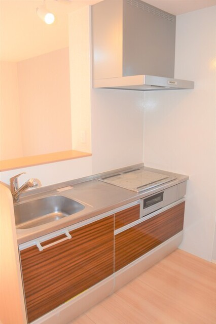 Ｋａｄｏｙａｋａｎ　E棟のキッチン|システムキッチン