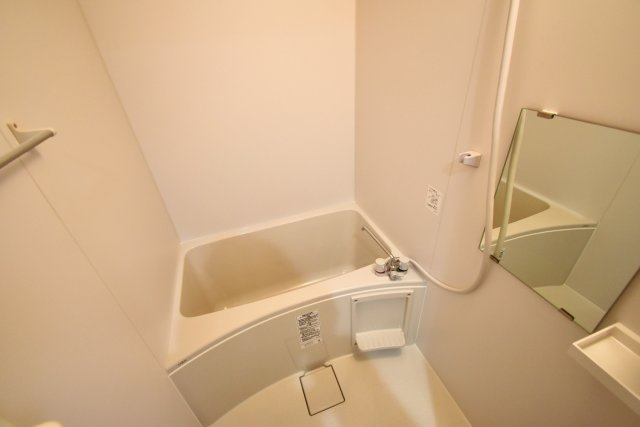 Luna甲子園の浴室