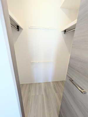 6.1帖洋室のクローゼット