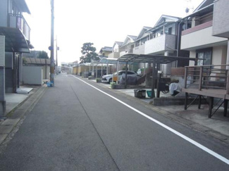 【前面道路含む現地写真】