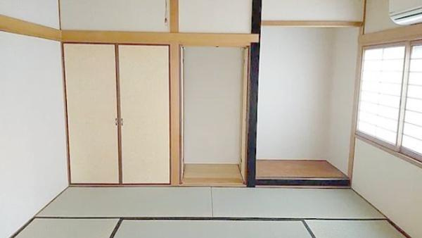 【和室】 | 明るい陽射しが射し込む心地良い空間です♪