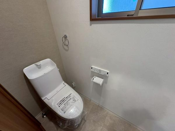 【トイレ】 | ●2階　トイレ●