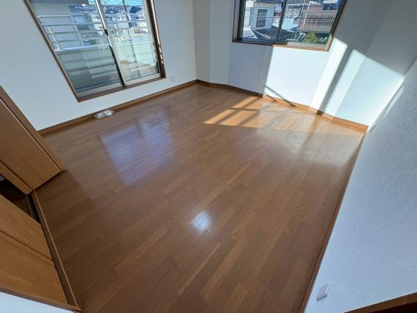 【洋室】 | ●洋室8.2帖●