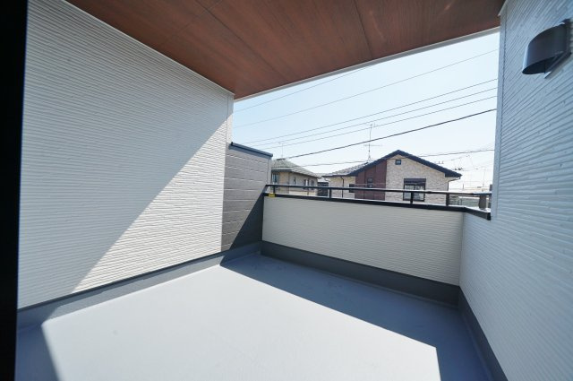 【横浜市瀬谷区下瀬谷3丁目13-20新築戸建て】★仲介手数料無料★（瀬谷さくら小学校・下瀬谷中学校）のバルコニー