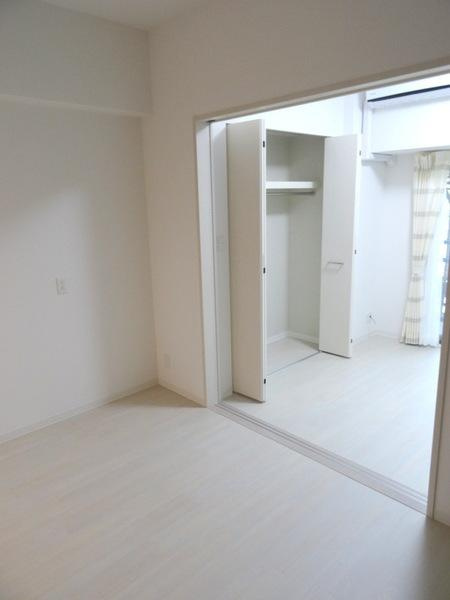 グランパシフィック泉尾Luxeの洋室|★洋室★