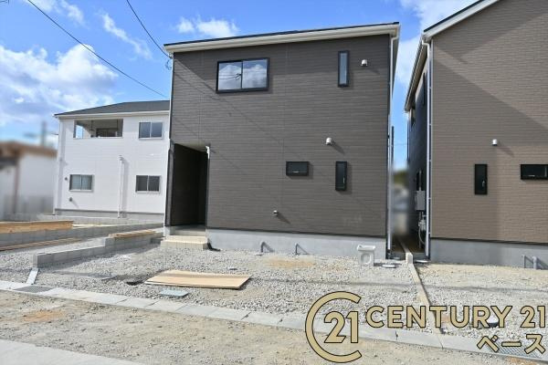クレイドルガーデン大久保町 ３号棟 ／新築一戸建の外観|■≪同仕様写真≫■制震装置（SAFE365）搭載！制震＋耐震の地震に強い安心の邸宅！お気軽にお問い合わせ下さい！■
■ペアガラス使用で結露の心配もありません！■