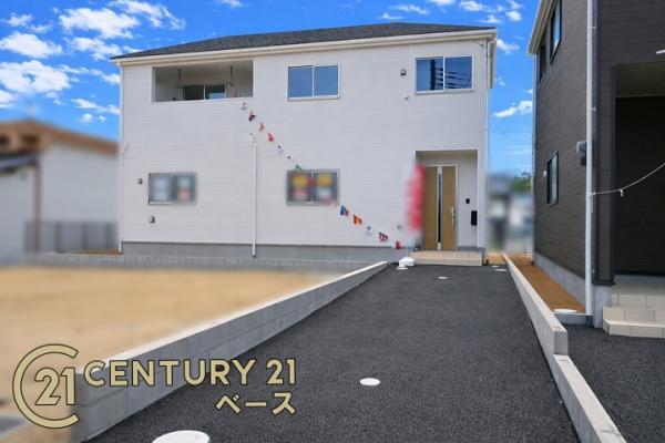クレイドルガーデン大久保町 ４号棟 ／新築一戸建の外観|■現地撮影写真■制震装置（SAFE365）搭載！制震＋耐震の地震に強い安心の邸宅！お気軽にお問い合わせ下さい！■
■ペアガラス使用で結露の心配もありません！■