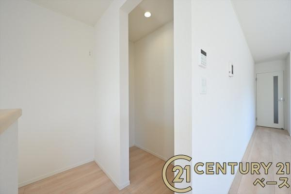 クレイドルガーデン大久保町 ４号棟 ／新築一戸建の内観：施工例|■従来品と比べ約７０％も節水タイプのトイレです！１階・２階共にウォシュレット付き！■