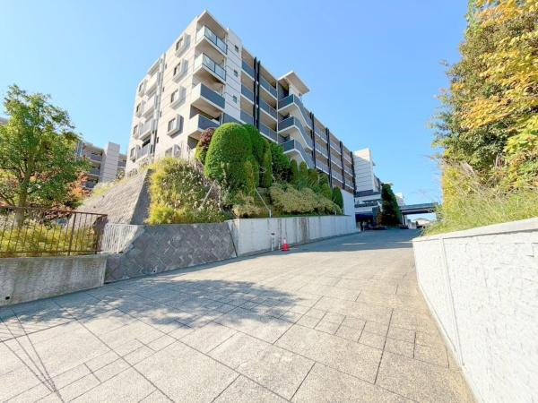 レーベンリヴァーレ横濱鶴ヶ峰ヒルズ