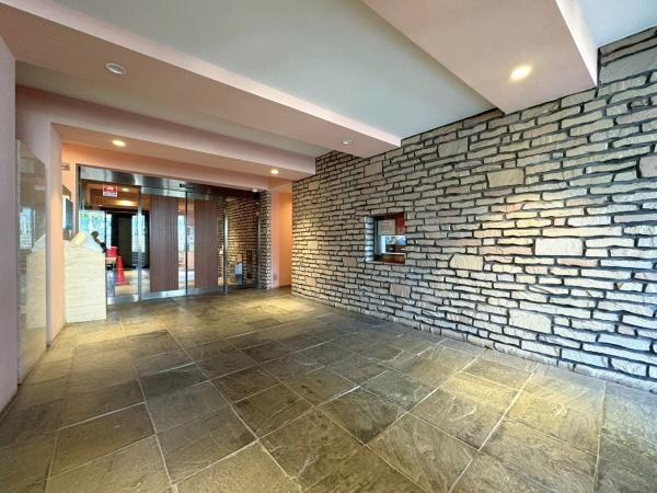 ビッグヴァン宮前平のエントランス