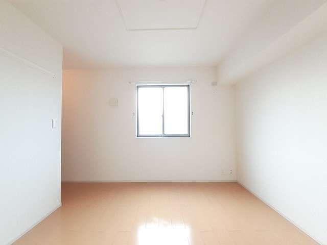 アルタの内装|おしゃれな内装です