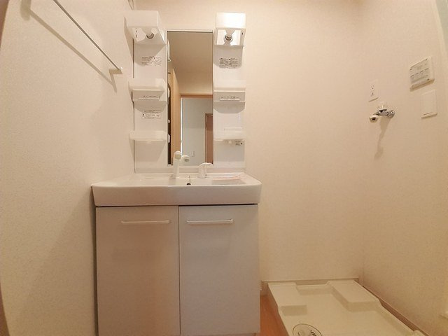 アルタの洗面所|忙しい朝には欠かせない洗面所です