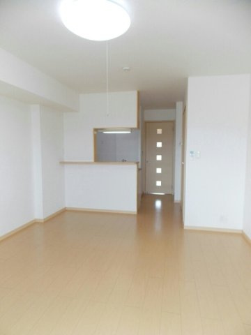 サニースクエアの居間・リビング