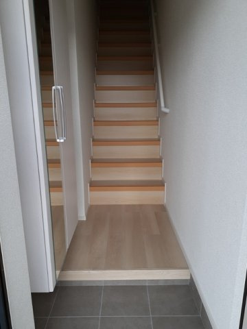 アイ・ヴィレッジ古閑中町Ｃの玄関